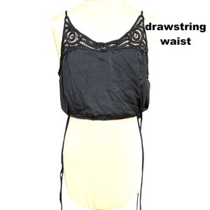 top cami FREE PEOPLE black S/M spaghetti straps lace sexy boho goth sexy classic